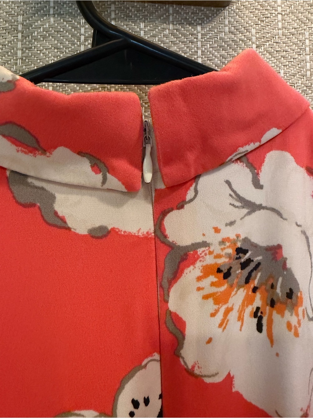 Coral Pink Floral Sleeveless Mock Neck Sheath Dress - Picture 6 of 8